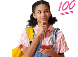 Mädchen mit gelbem Rucksack und Smartphone in der Hand blickt nachdenklich zur Seite. Rechts oben steht die pinkfarbene Zahl 100.